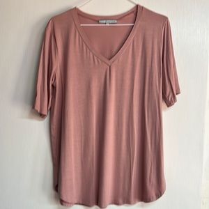 Womens Mauve T shirt Size M